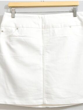 S. C. & Co. white denim skirt / skort